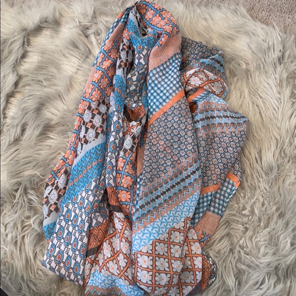Scarf